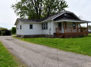 406 W John Beers Rd, Stevensville, MI 49127