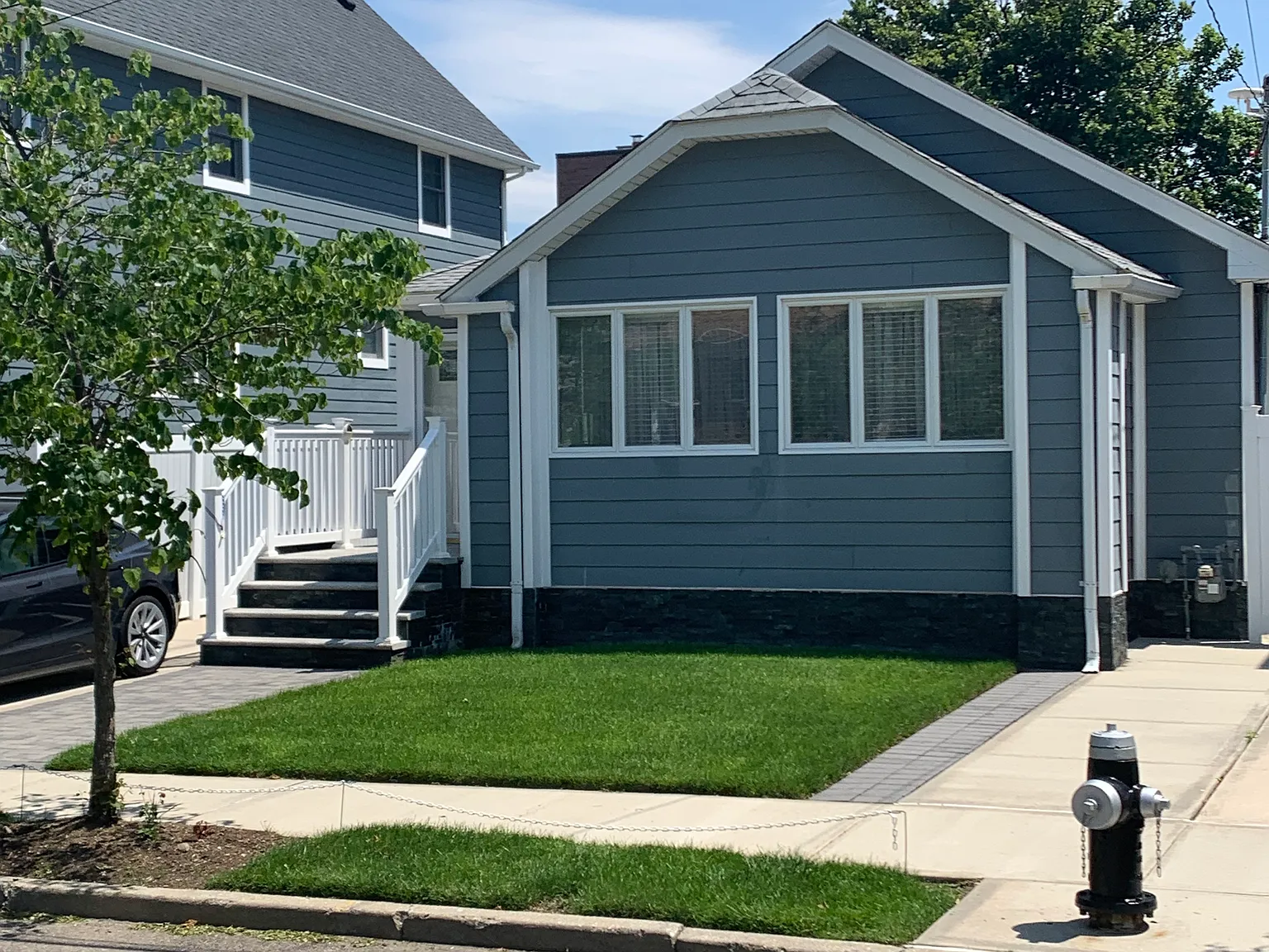 328 Beach 147 St — Photo 1