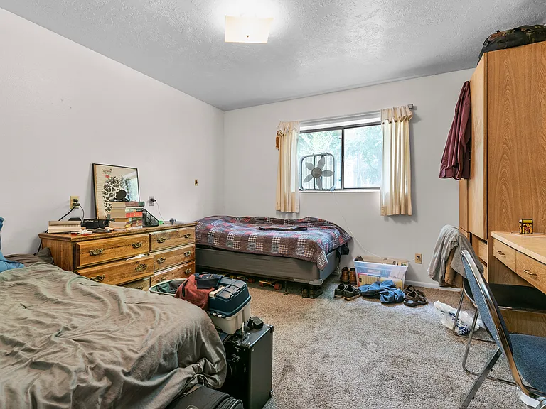 442 N 500 E #3 — Photo 9