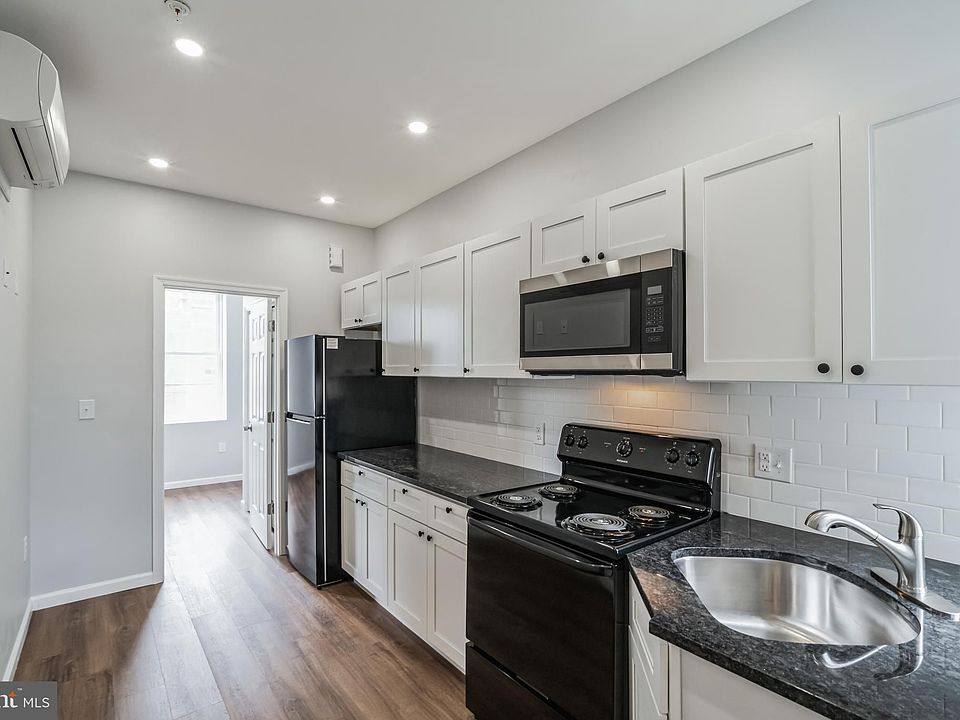 1st image of 1211 W Cambria St #2F