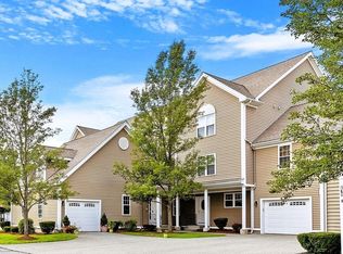 18 Dale St UNIT 6D, Andover, MA 01810