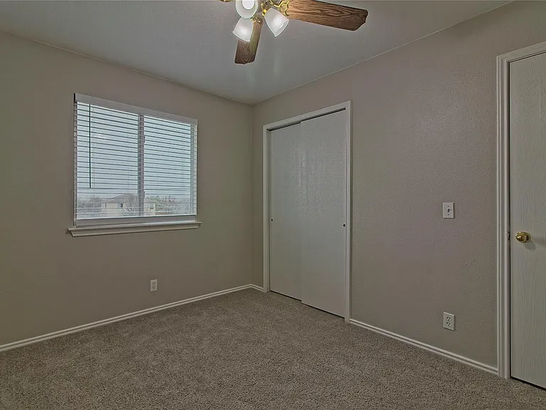 232 Brickyard Ln — Photo 25