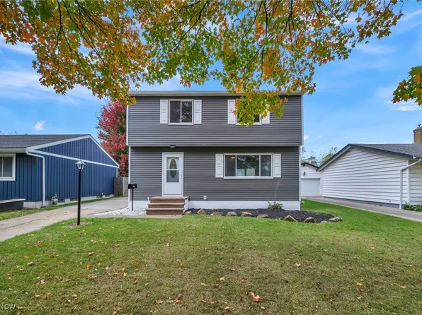 4342 Sky Lane Dr, Cleveland, OH 44109