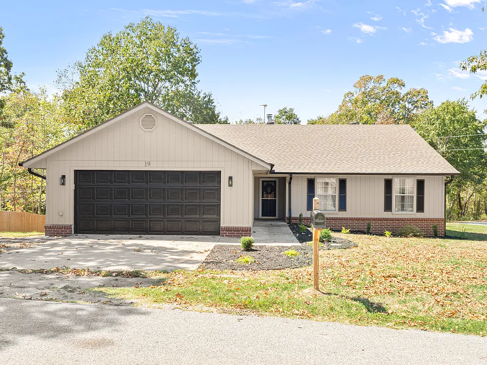 19 Tarleton Ln