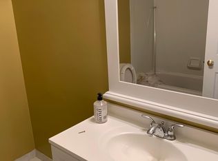 4904 W Brigantine Ct, Wilmington, DE 19808