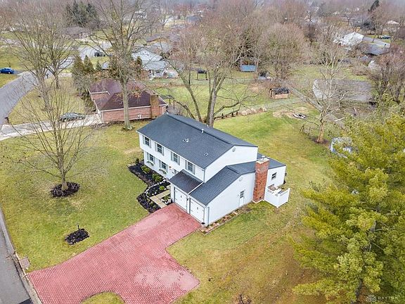 4th image of 3121 Maginn Dr