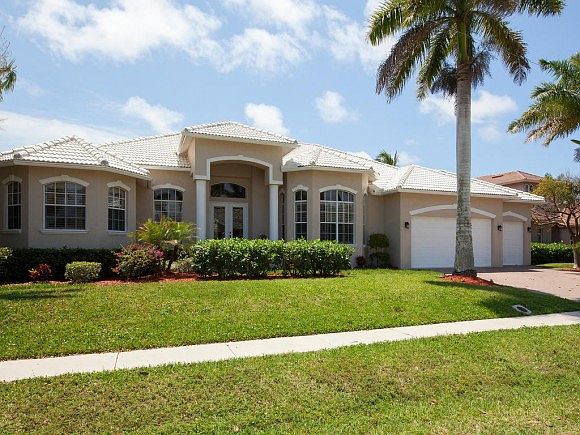 1st image of 1877 Calusa Ct