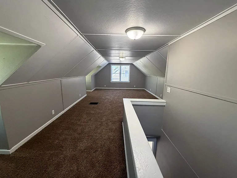 4705 S Anthony Blvd — Photo 11