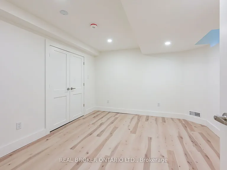 20 Campkin St — Photo 24