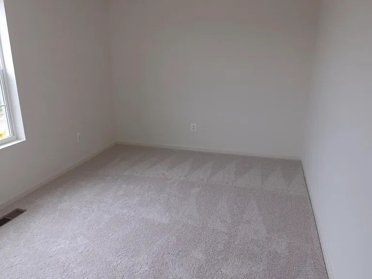 62 Belmont Pl — Photo 14