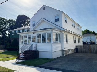 11 George Rd, Quincy, MA 02170