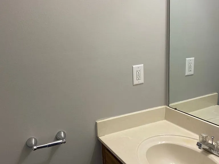 2453 W Wilson Rd — Photo 6