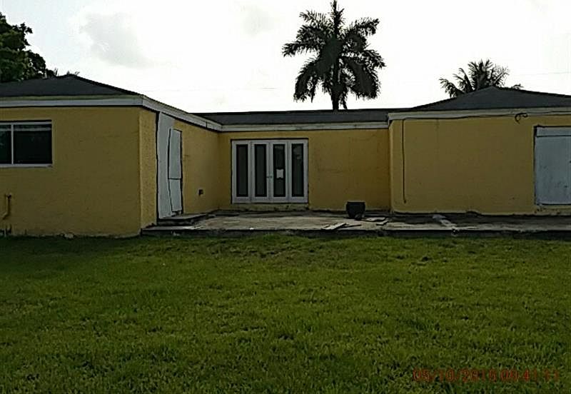 2nd image of 21150 SW 210th Ave
