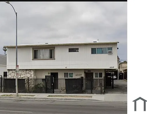 2 bed, 1200 sqft, $2,500 — Photo 2