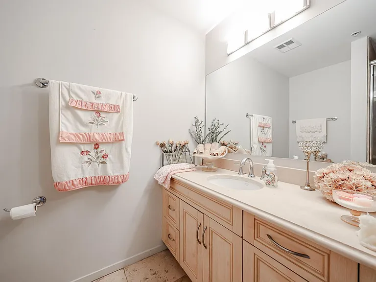 7137 E Rancho Vista Dr #5005 — Photo 20