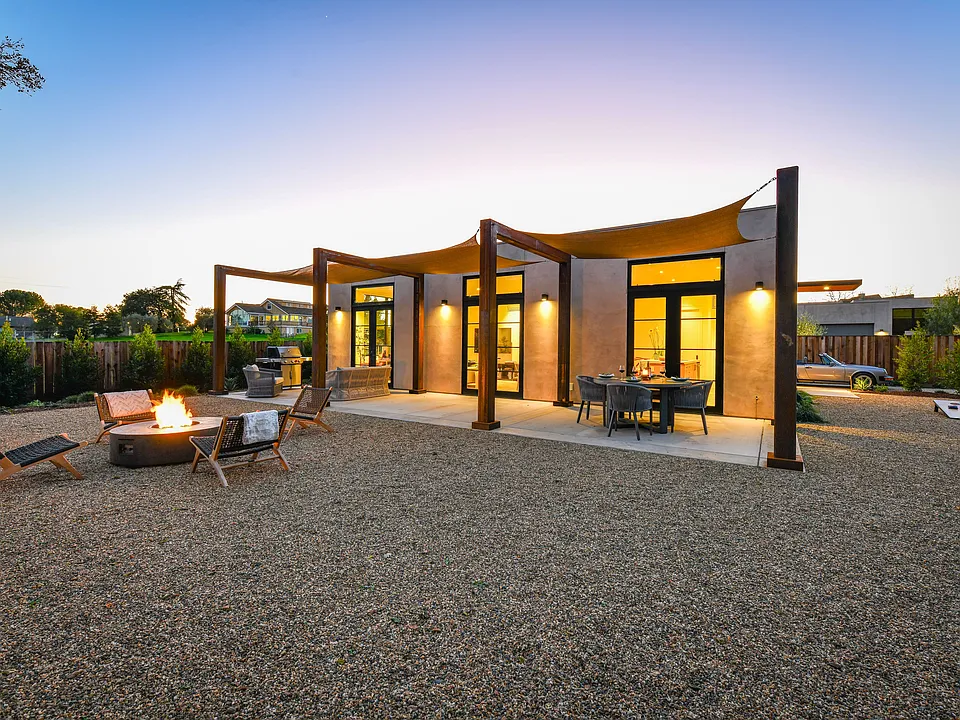 1653 Atlas Peak Rd
