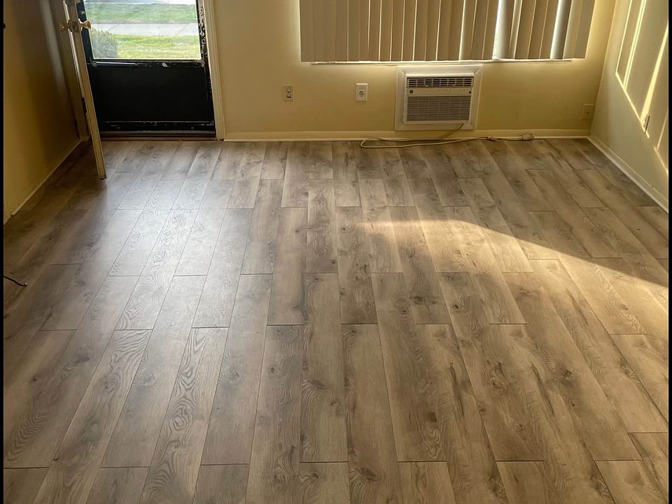 New wooded flooring. Freshly painted.