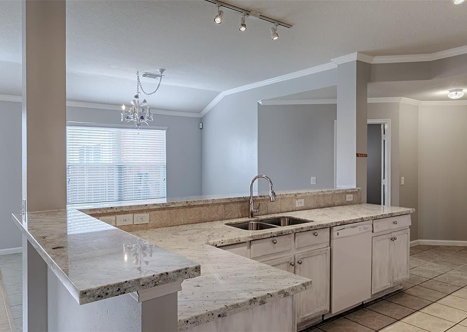 1st image of 18326 Valiant Brook Ct