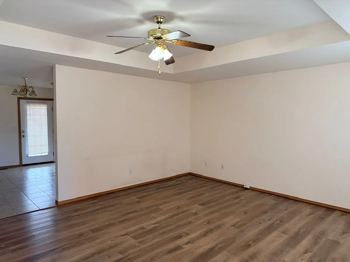 Building Photo - 3416 Juniper
