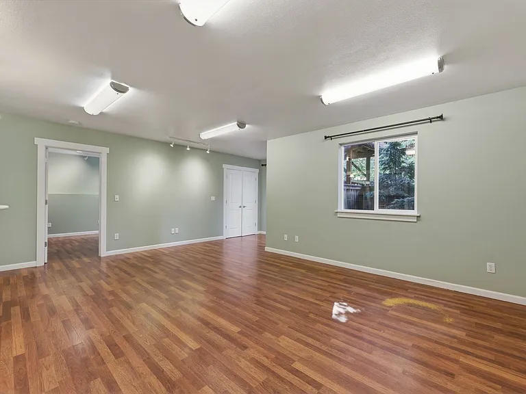 2440 Boulevard Heights Loop SE — Photo 58