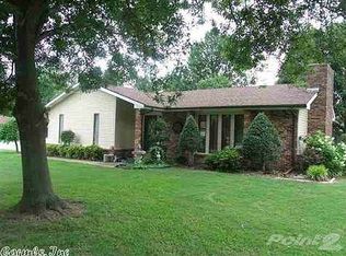 1108 S 12th St, Paragould, AR 72450