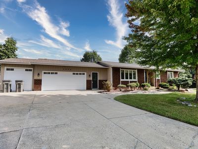 4000 Granada Ct NW, Grand Rapids, MI, 49534