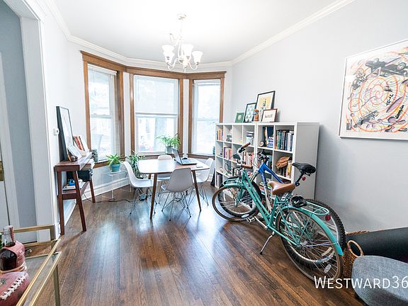4th image of 2620 N Sawyer Ave #1