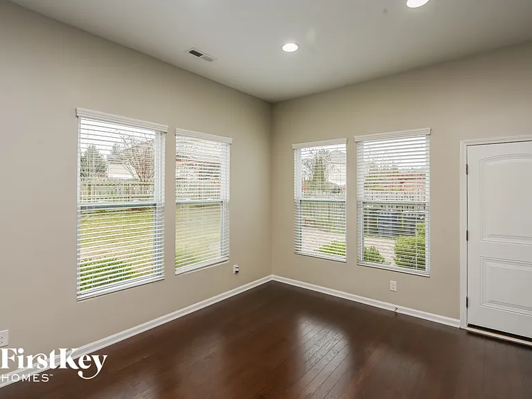 3616 Conner Glenn Dr — Photo 7