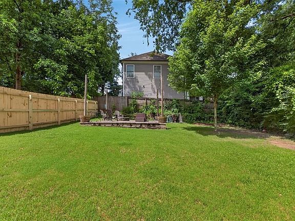 5th image of 2204 Forrest Pl NW