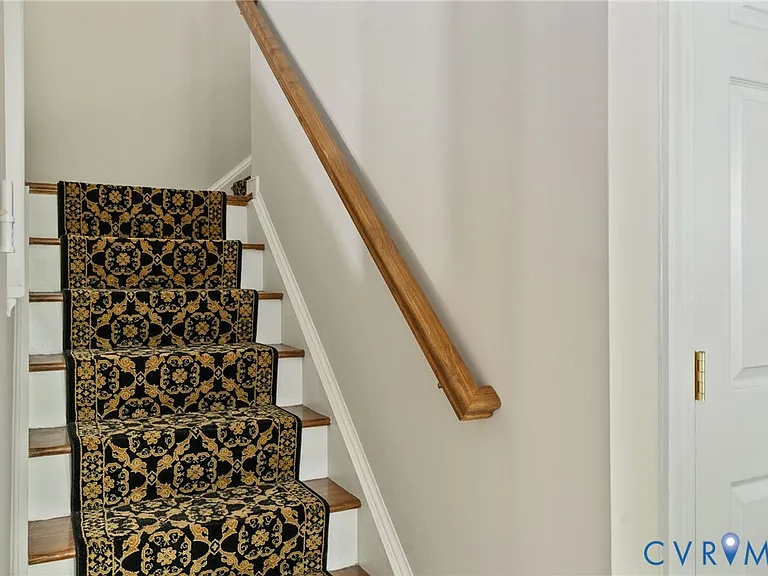 12015 Bexley Ct — Photo 38