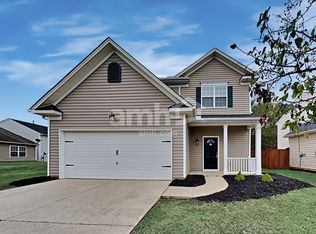 30 Riverbed Dr, Greenville, SC 29605
