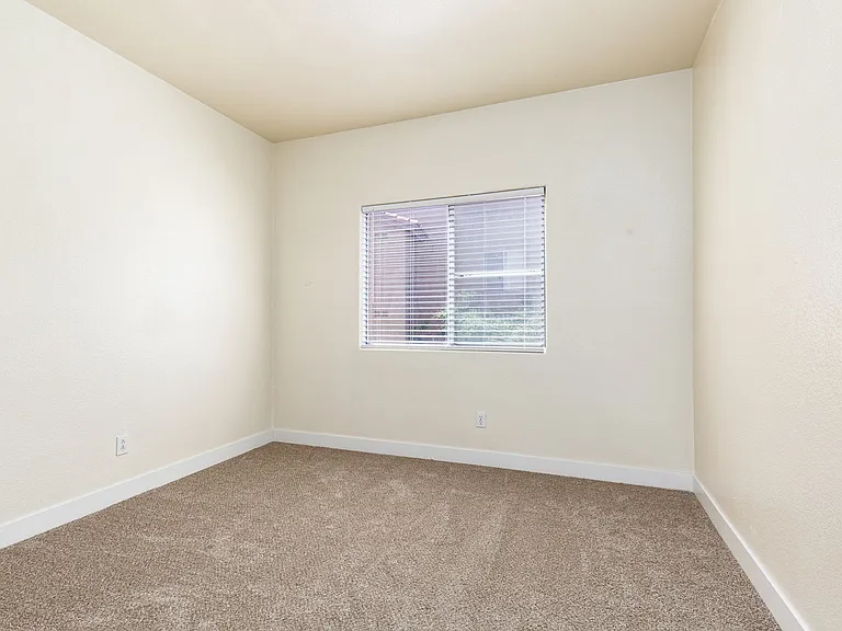 2110 Los Feliz St #1028 — Photo 18