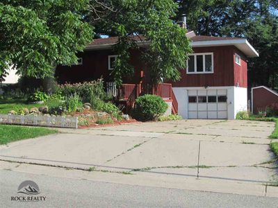 123 E High St, Milton, WI, 53563