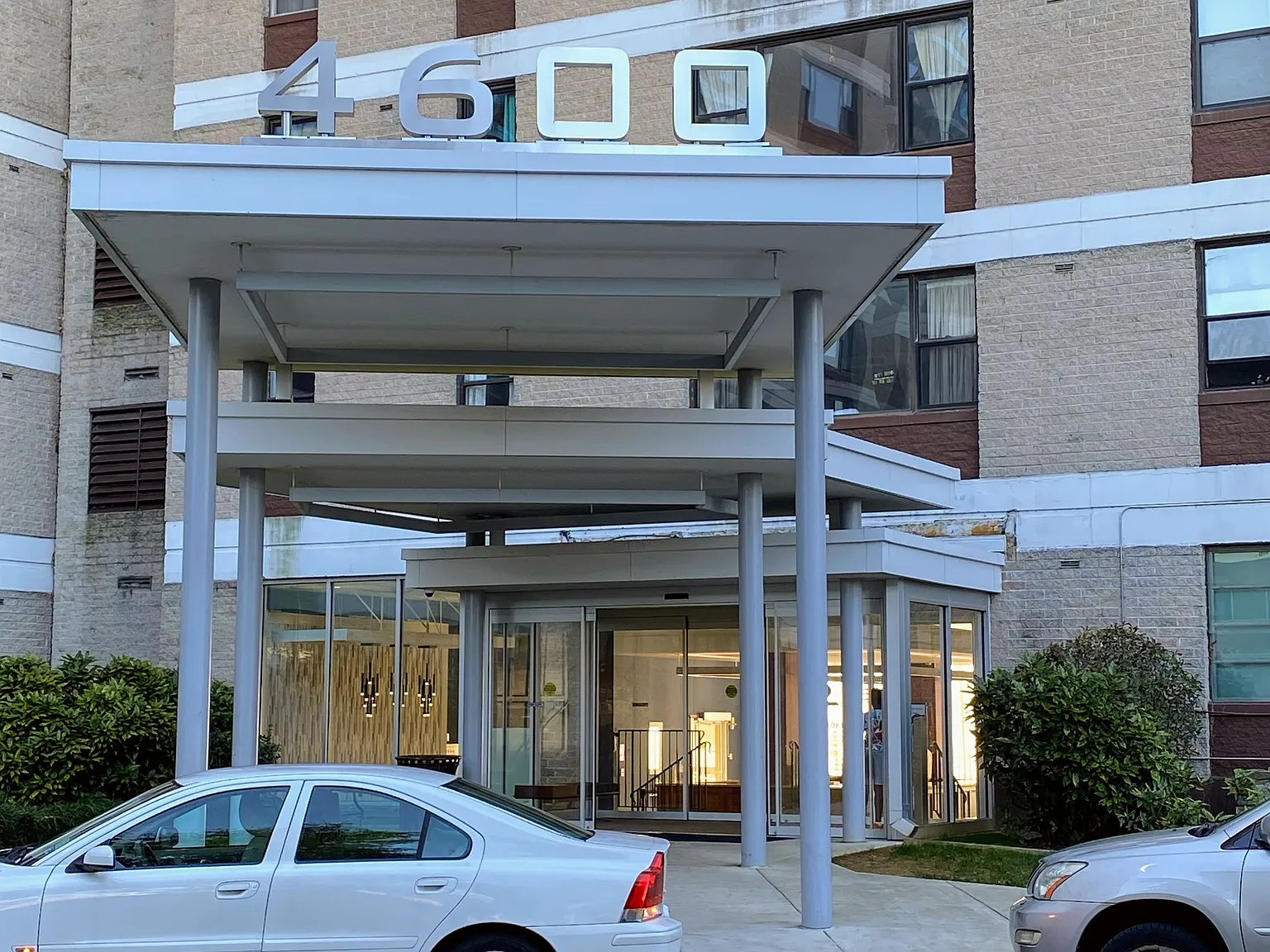 4600 Duke St — Photo 2