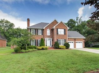 2417 Stratford Oaks Ct, Burlington, NC 27215