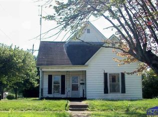 1089 E Vincennes St, Linton, IN 47441