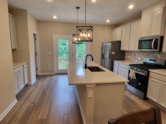 kitchen with deck on 2nd floor