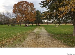 N Quarry Rd, Trivoli, IL 61569