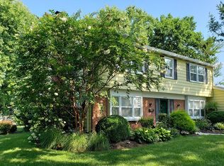 12700 Holiday Ln, Bowie, MD 20716