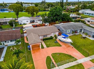 1820 N 27th Ave, Hollywood, FL 33020