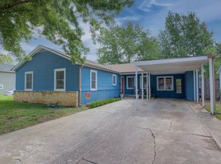 1726 N 8th St, Arkansas City, KS 67005