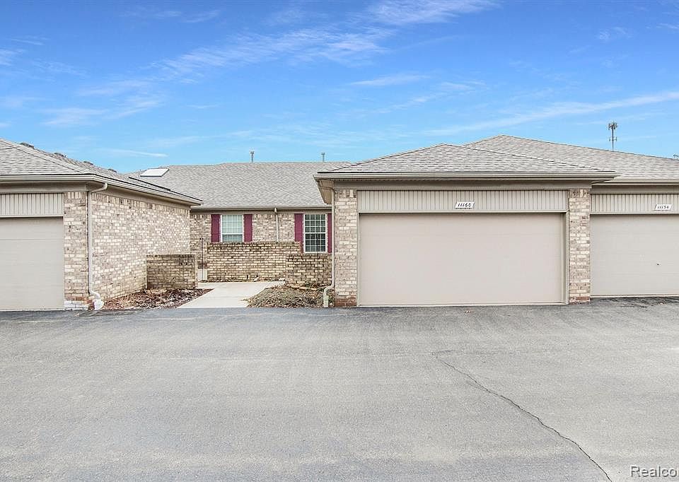 1st image of 11160 Pine Ct