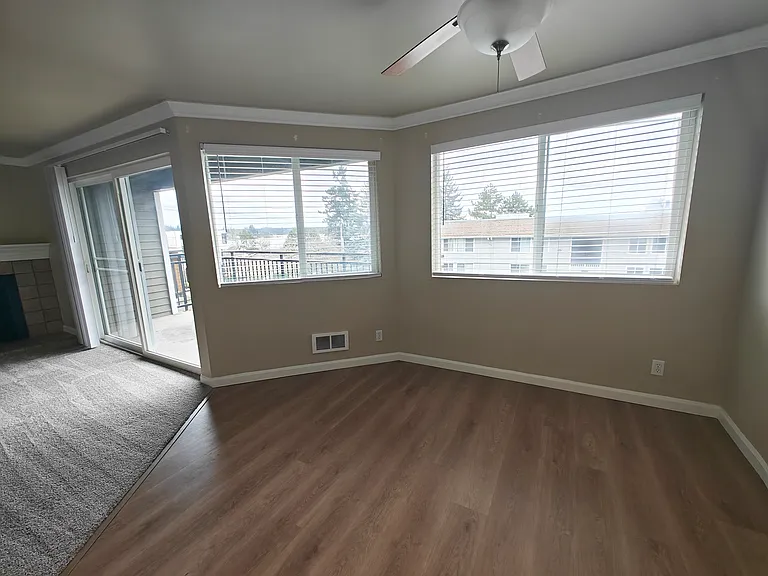 6007 Lakeview Dr — Photo 5