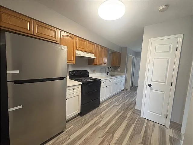 9024 Amour Dr — Photo 8