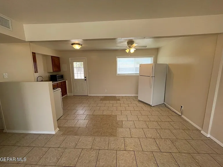 5712 Decatur Way — Photo 4
