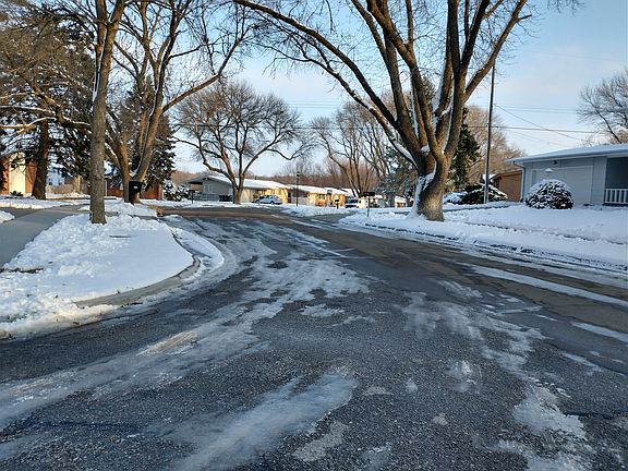 5th image of 7915 E Avon Ln