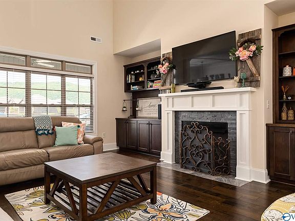 4th image of 7508 Grayhawk Ct