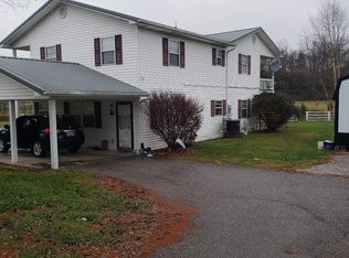 100 Blake Ln, Berry, KY 41003