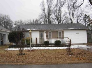 1206 Pershing St, Poplar Bluff, MO 63901