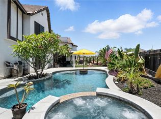 29960 Wake Ct, Canyon Lake, CA 92587